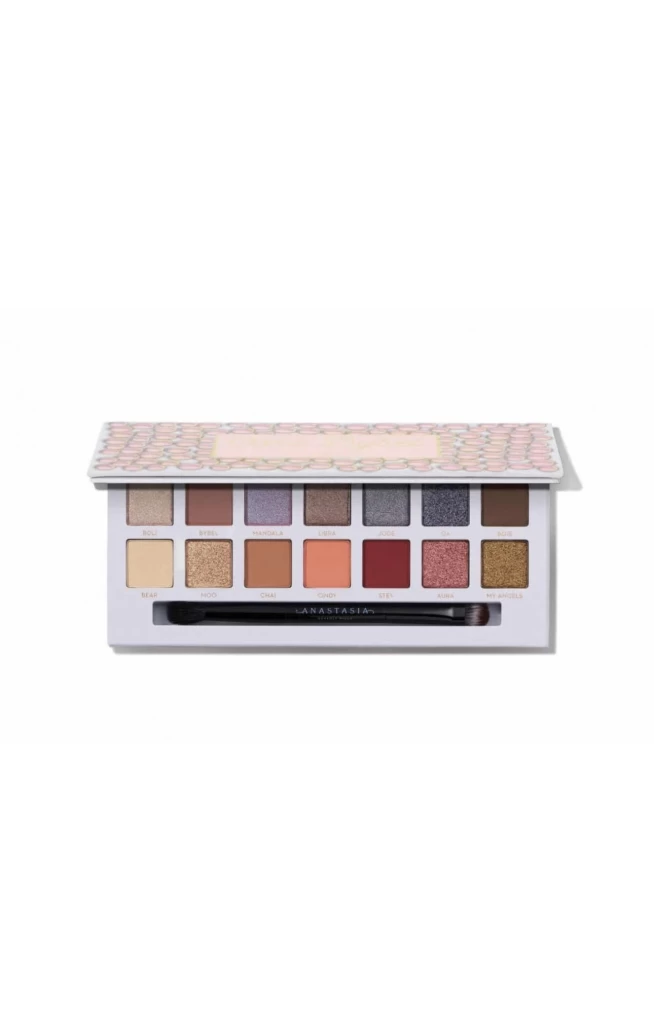 ‏ ‏ ‏anastasia palette carli bybel